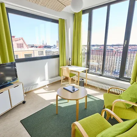 Toeoeloe Towers Huoneistohotelli Helsinki