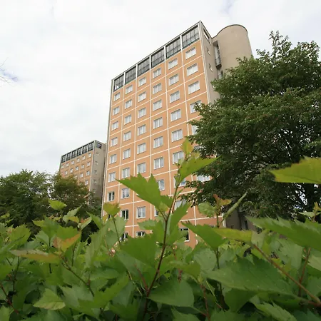 Toeoeloe Towers