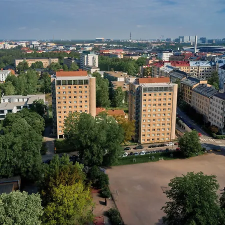 Toeoeloe Towers Aparthotel 4*