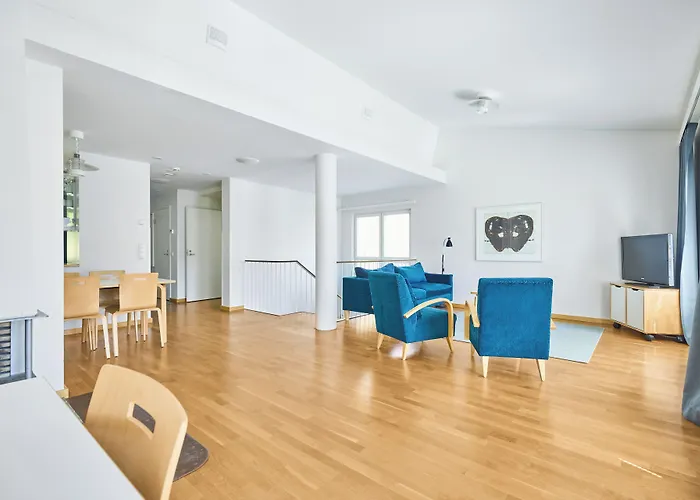 Toeoeloe Towers Helsinky