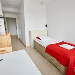 Hotel apartamentowy Toeoeloe Towers