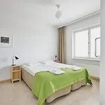 Hotel apartamentowy Toeoeloe Towers 4*