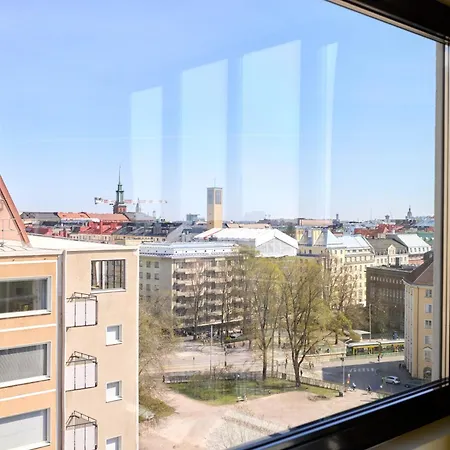 Toeoeloe Towers Aparthotel 4*