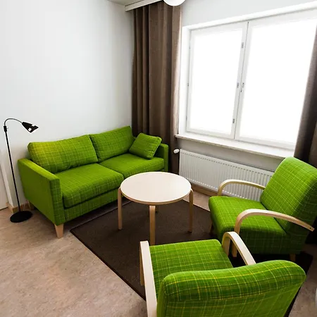 Toeoeloe Towers 4* هلسنكي