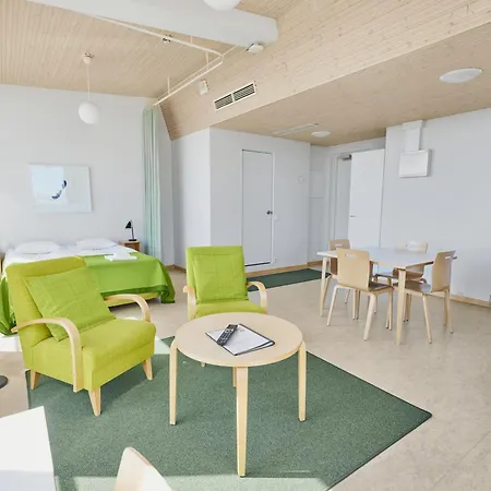 Apart-hotel Toeoeloe Towers