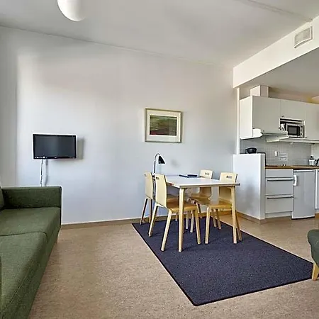 Töölö Towers 4*