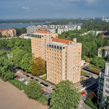 Aparthotel Toeoeloe Towers 4*