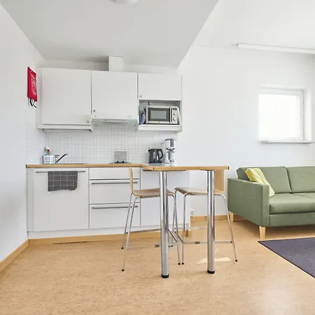Toeoeloe Towers Aparthotel 4*
