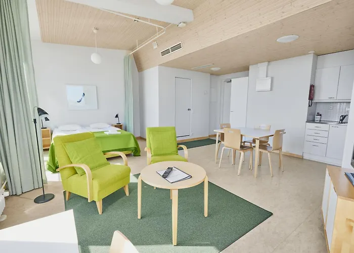 Aparthotel Toeoeloe Towers