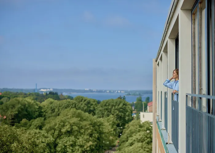 Töölö Towers Aparthotel 4*