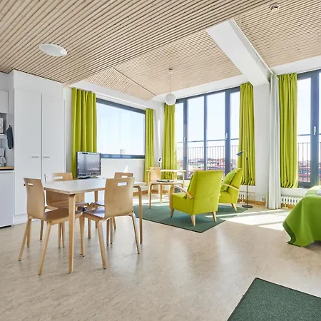 Aparthotel Toeoeloe Towers Helsinki