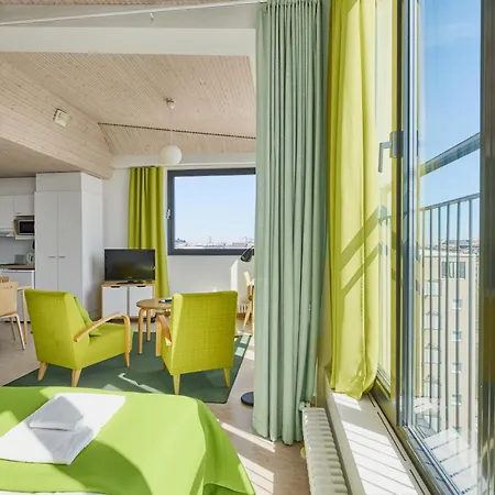 Toeoeloe Towers Aparthotel Helsinki