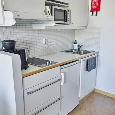 Toeoeloe Towers Aparthotel 4*