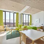 شقة فندقية Toeoeloe Towers 4*