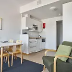 Toeoeloe Towers شقة فندقية 4*