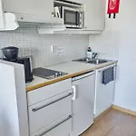 Toeoeloe Towers شقة فندقية 4*
