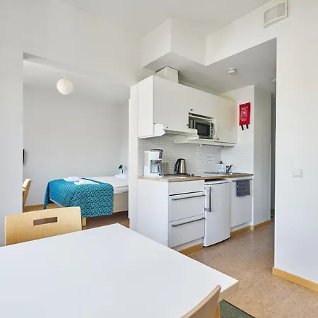 Toeoeloe Towers 4*
