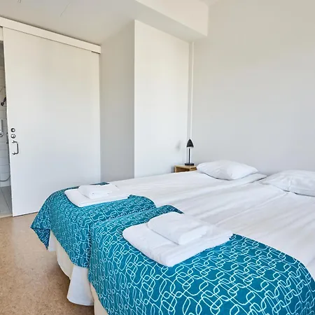 Toeoeloe Towers 4*